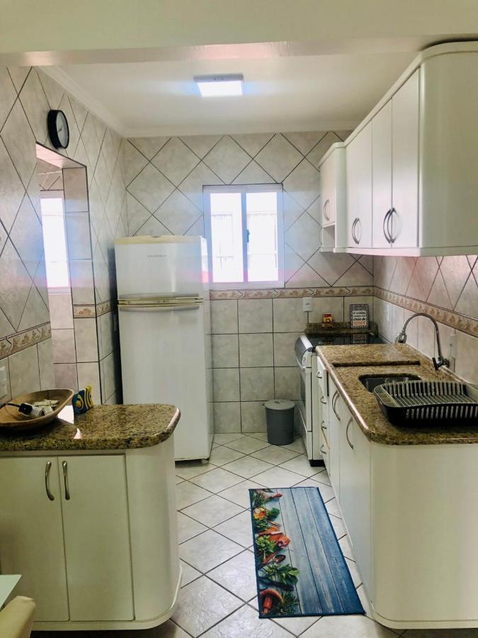 Apto 251 - Condominio Solar Das Bromelias Bombinhas Eksteriør bilde